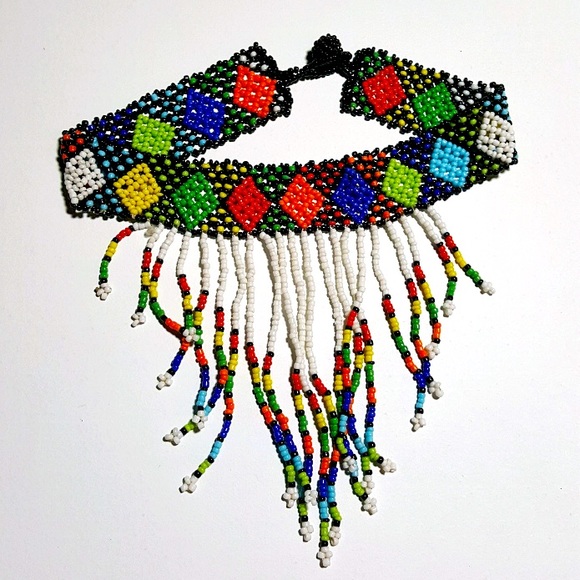 Handmade Native Beaded Choker Necklace - Picture 1 of 2